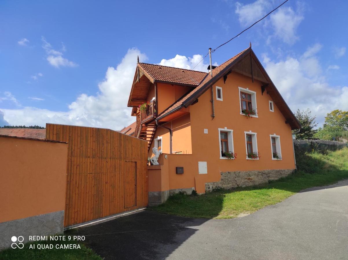 Apartman Pod Sribrnou Horou Lhenice Εξωτερικό φωτογραφία